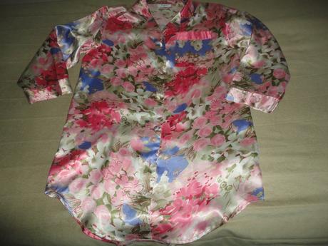 V top stavu župánek/noční úbor, vel. 38/40, m