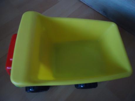 Autíčka na písek,