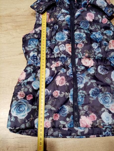 Vesta hm, girls vel. 122/128, h&m,122