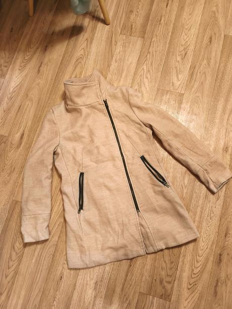 Pudrový kabátek kabát bershka s/m, bershka,s