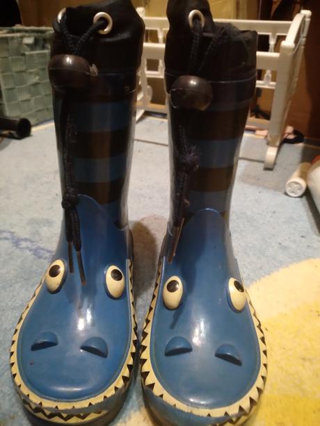 Klučičí gumáky krokodýl vel. 24, vnit.stélka 15.5, 24