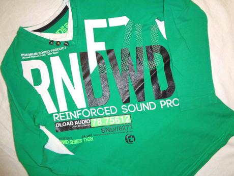 Luxusní zelené tričko s aplikací 134/140, c&a,134