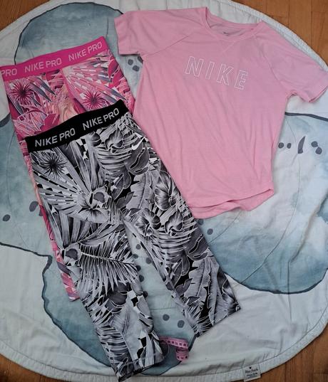 2x legíny + tričko nike, nike,140