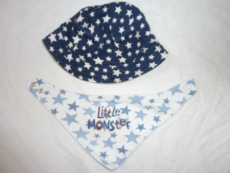 Klobouček a šátek, 62