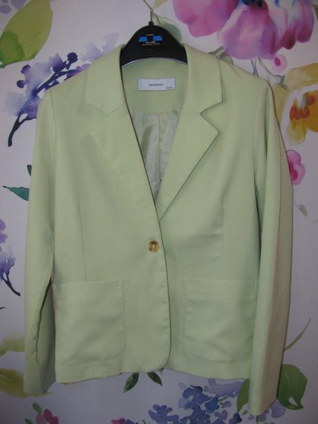 Společenský kalhotový kostým v.152/158, 152