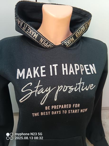 Dlouhá mikina zn."page one young" vel."146/152", 146