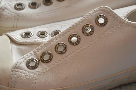 Elegantní tenisky s kamínky hairie, 37