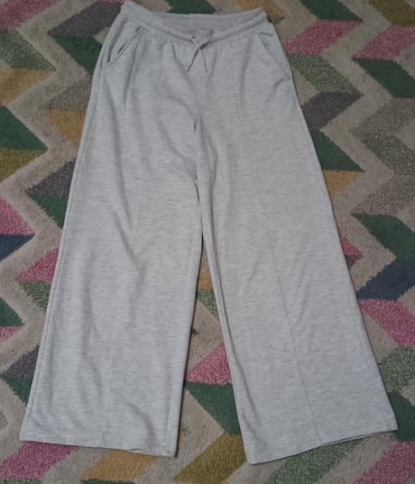 Moderní široké bavlněné tepláky, 152