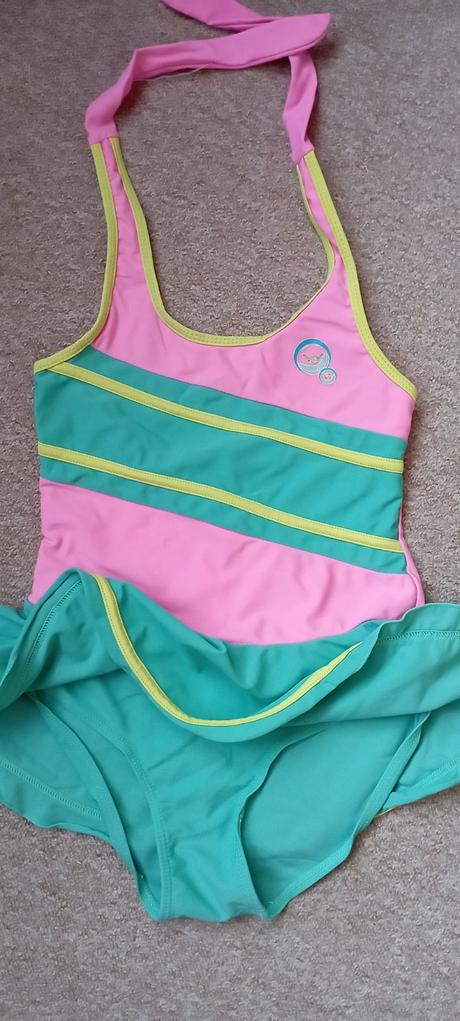 Jednodílné plavky zn."shupaozai" vel."140", 140