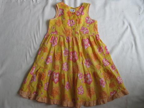 Žluté květované šaty, ladybird,110