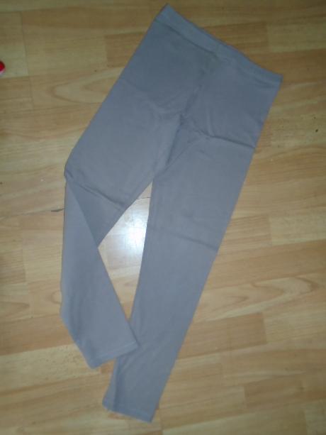 Leginy 9/10 let 140, f&f,140