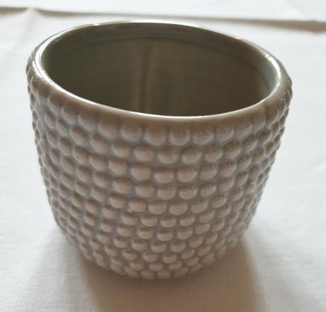 Keramický květináč,