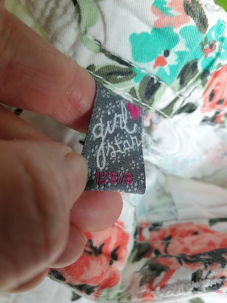 Dívčí sukně, 128