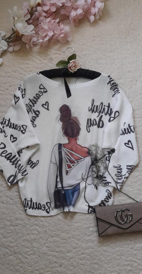 Stylový letní svetřík,