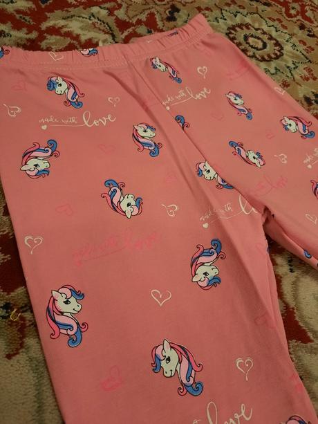 Koníčkové legíny, 98