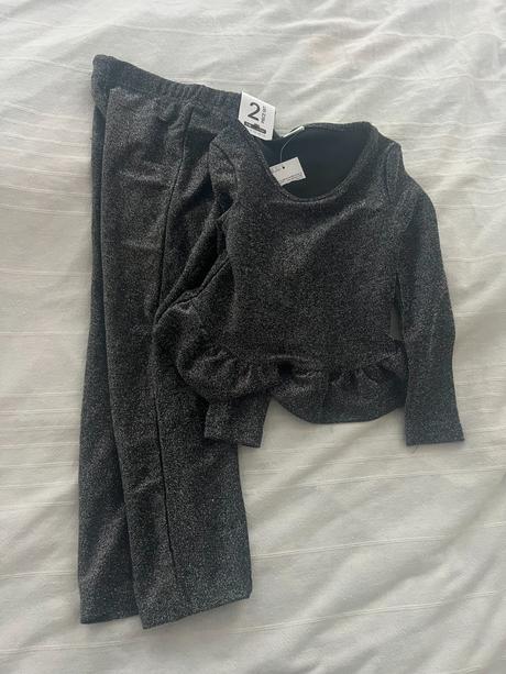 Nový slavnostní set kalhoty s halenkou vel 116/5-6, 116