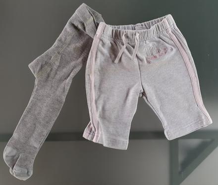 Šedé tepláčky + pučochy - vel.50, 50