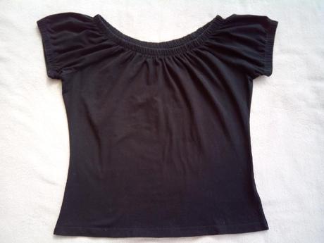 Letní dámské černé tričko, 38
