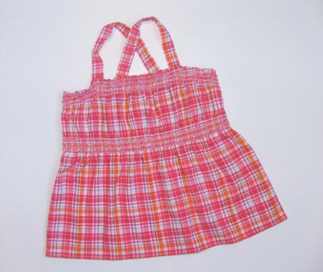 J1057 halenka vel. 4-5 let, cherokee,110