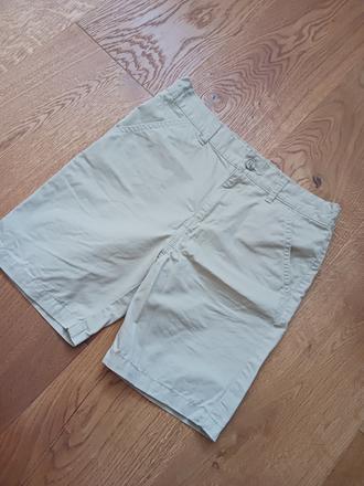 Kraťasy č.140, f&f,140