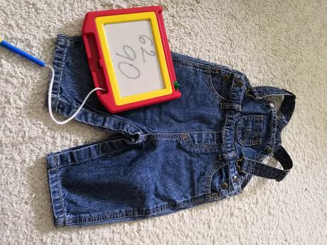 Laclové džíny, 62