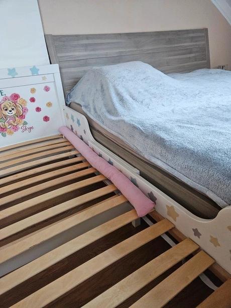 Mantinel do postýlky či kočárku, délka (cm): 120