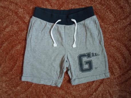 Šedé kraťasy kraťásky, lupilu,116