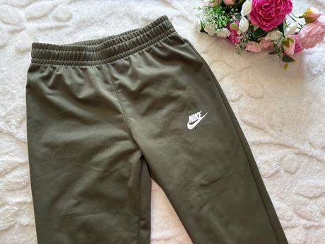 K6/ tepláky funkční zn.  nike - v.134-146, nike,134