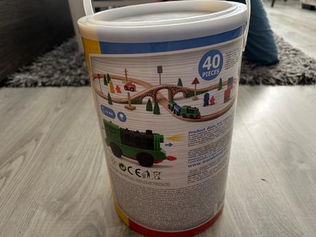 Drevená železnica a depom, 