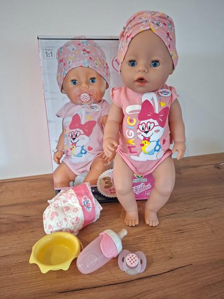 Zapf creation baby born s kouzelným dudlíkem holči, 