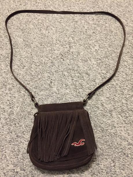 Taštička hollister, 