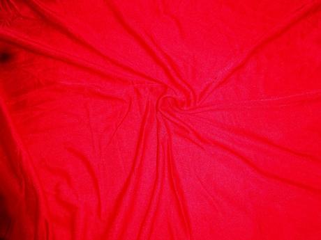 Žoržet červená látka 70 x 150, 