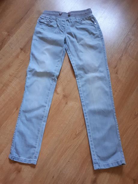 Bezva džíny rifle s pružný pasem v super barvičce, next,140