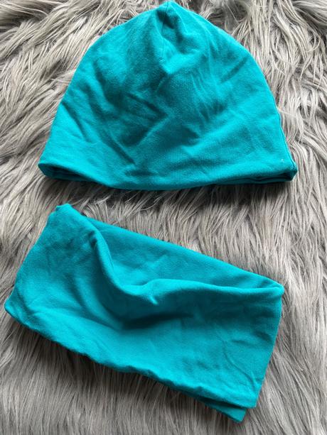 Čepice s nákrčníkem, 140