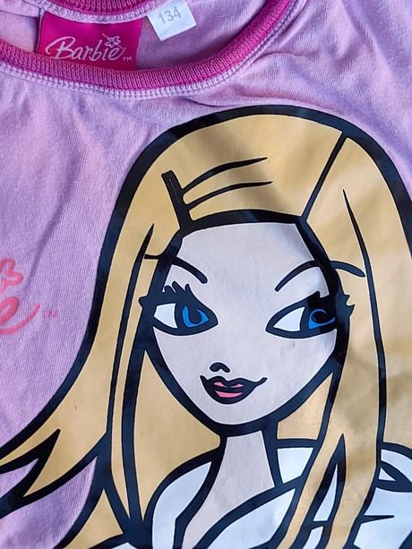 Tričko s barbie  8-9 let, disney,134