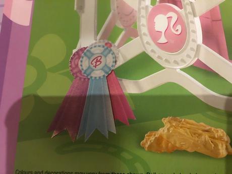 Staj s barbie, 2 kone a doplnky, 