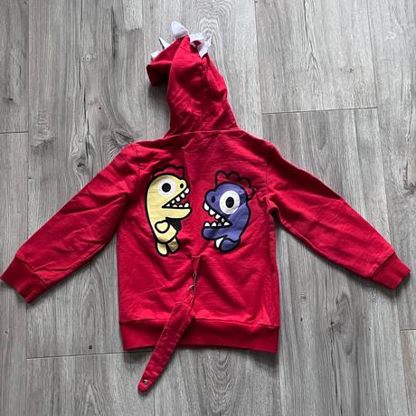 Dračí/dinosauří mikina, 104