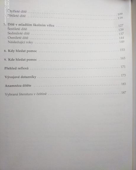 Kniha -přehled vývoje dítěte od prenatálního obdob, 