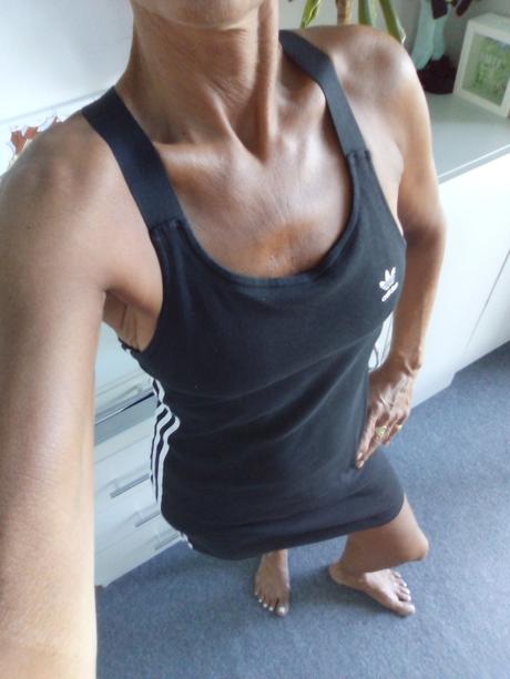 Šaty zn."adidas" vel."38", adidas,38