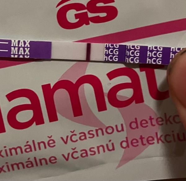 Vidíte na těhotenském testu ducha?