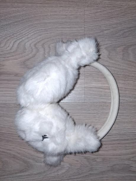 Plyšová sluchátka, 134