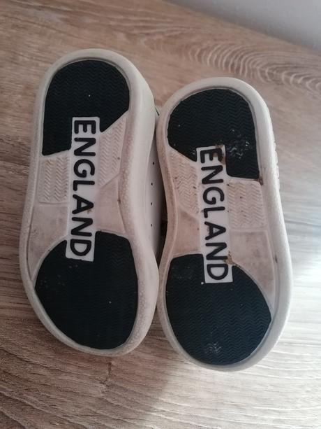 Botasky england vel 3, 19