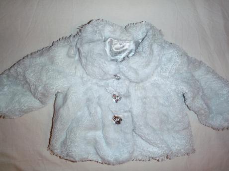 Nádherný kožíškový kabátek - světle modrý, early days,68