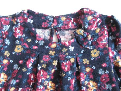 Květované pružné dívčí šatičky s mašlí, matalan,86