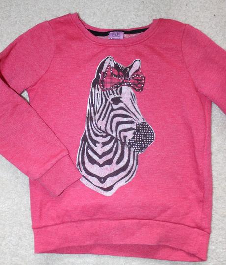 Op729. mikina se zebrou 8-9 let, f&f,134