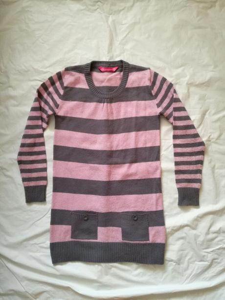 Delší svetr, matalan,140