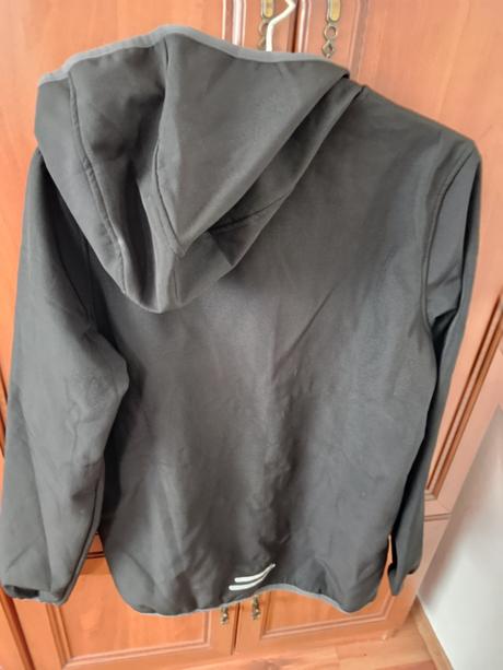 Softshellova bunda vel.170, 170