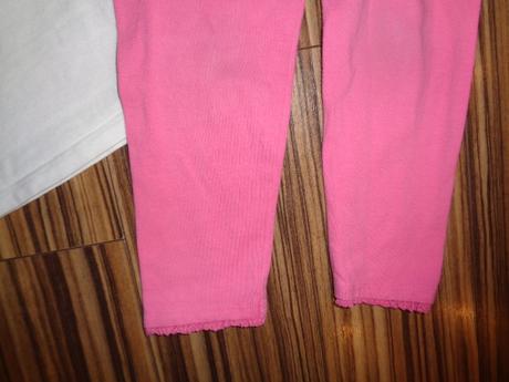 Krásný komplet motýlkového trička a legín s kanýre, next,98