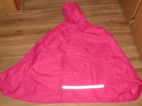 Dívčí pláštěnka, crivit,134