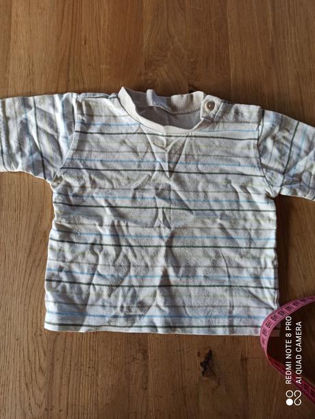 Pruhované tričko, 74